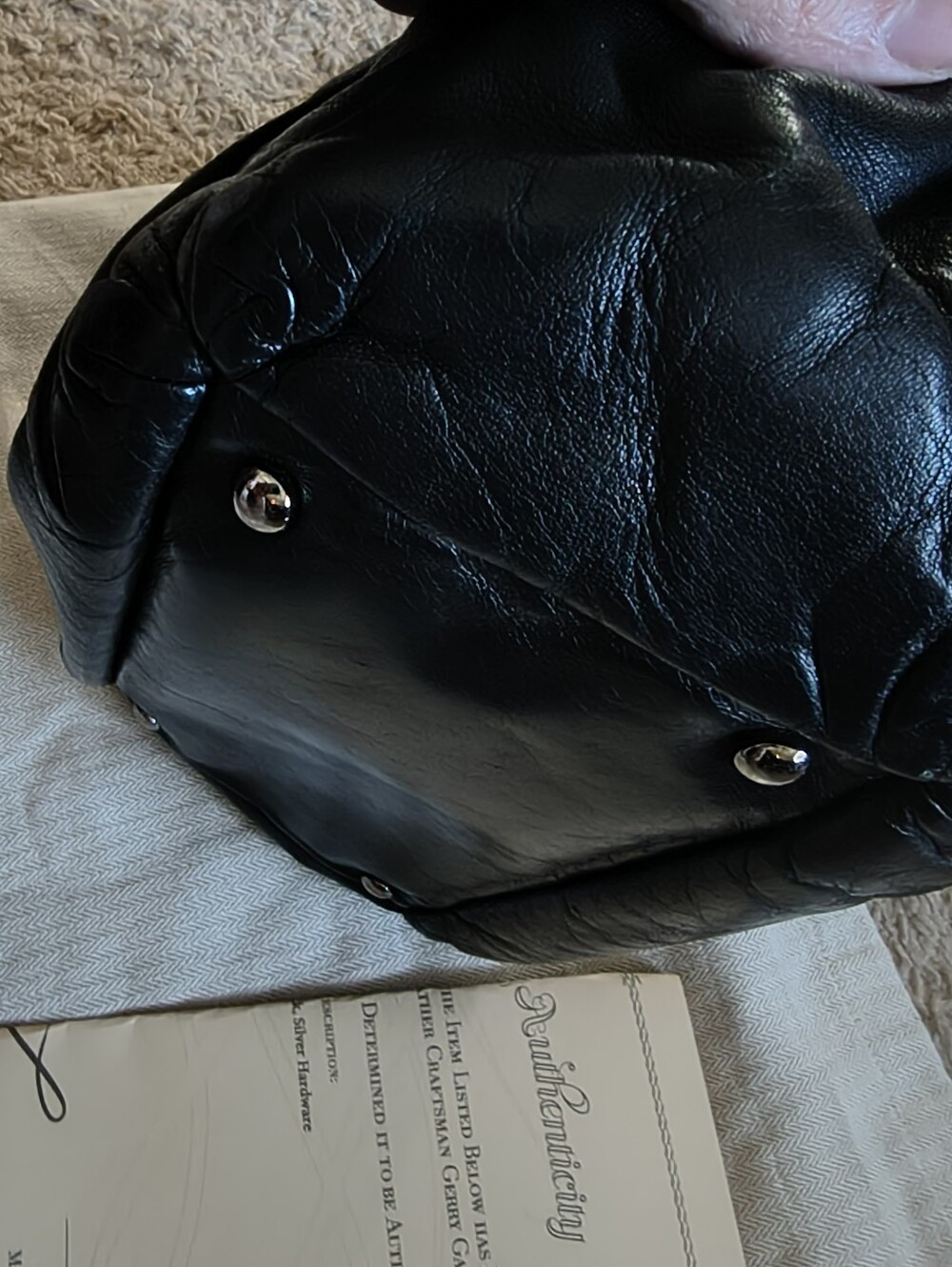 For Trade CHANEL Black LAX Accordion Leather Shoulder Bag - Picture 5 of 14